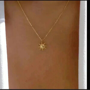 Cubic Zirconia CZ Round Circle Sun Design Mini Pendant Dainty Necklace